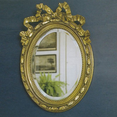Фото Зеркало настенное - стиль Классический - Для спальни - Купить в Интернет-магазине
