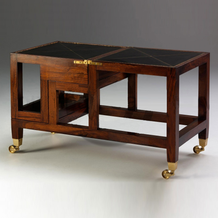 Фото Стол кофейный/журнальный - стиль Английская классика - Для кабинета - Купить в Интернет-магазине