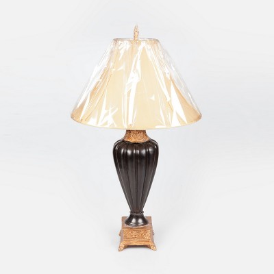 Фото Настольная лампа - стиль Американская классика - Деревянная - Купить в Интернет-магазине
