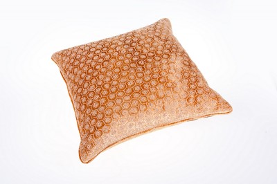 Фото Подушка декоративная - стиль Европейский - Бежевая - В наличии - Купить в Интернет-магазине