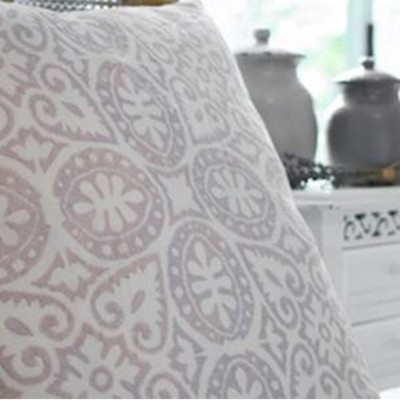 Фото Подушка декоративная - стиль Английский - Бежевая - Купить в Интернет-магазине