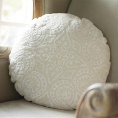 Фото Подушка декоративная - стиль Английский - Бежевая - Купить в Интернет-магазине