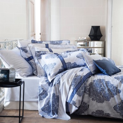 Фото Комплект постельного белья - стиль Европейский - Белый - Купить в Интернет-магазине