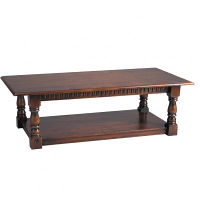 Фото Стол кофейный/журнальный - стиль Тюдор и готика - Для гостиной - Купить в Интернет-магазине