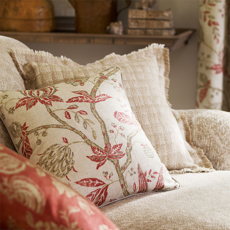 Фото Ткань портьерная с рисунком - Цветы - стиль Английский - Купить в Интернет-магазине