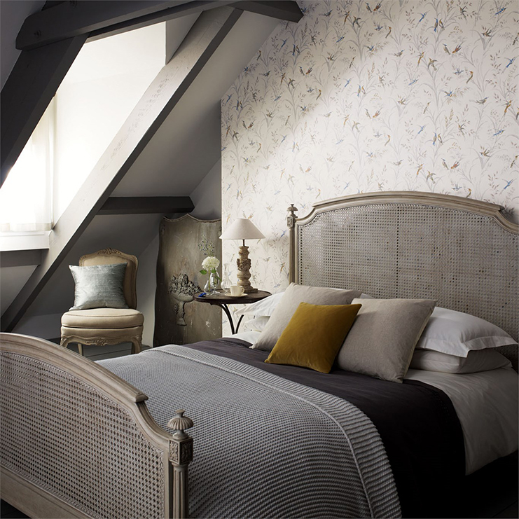 Фото Обои с рисунком - Анималистический принт - стиль Английская классика - Белые - Купить в Интернет-магазине