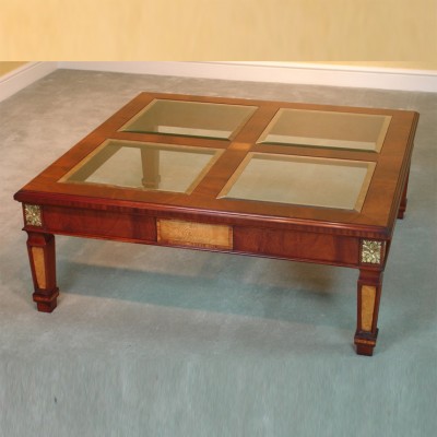 Фото Стол кофейный/журнальный - стиль Английская классика - Для гостиной - Купить в Интернет-магазине