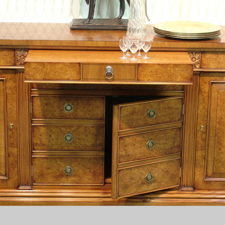 Фото Комод/буфет широкий - стиль Английская классика - Для столовой - Купить в Интернет-магазине