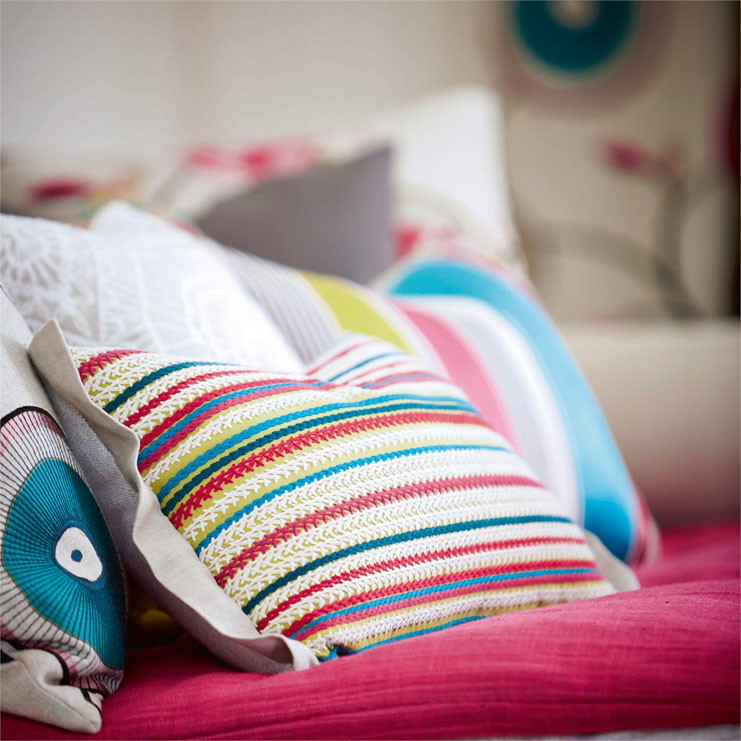 Фото Ткань портьерная с рисунком - Полоски - стиль Английский - Светло-серые - Купить в Интернет-магазине Фото Ткань портьерная с рисунком - Полоски - стиль Английский - Светло-серые - Купить в Интернет-магазине