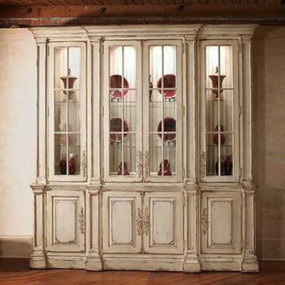 Фото Витрина широкая - стиль American Cottage - Для столовой - Со стеклянными дверями - Habersham - Grand Cottage - Купить в Интернет-магазине