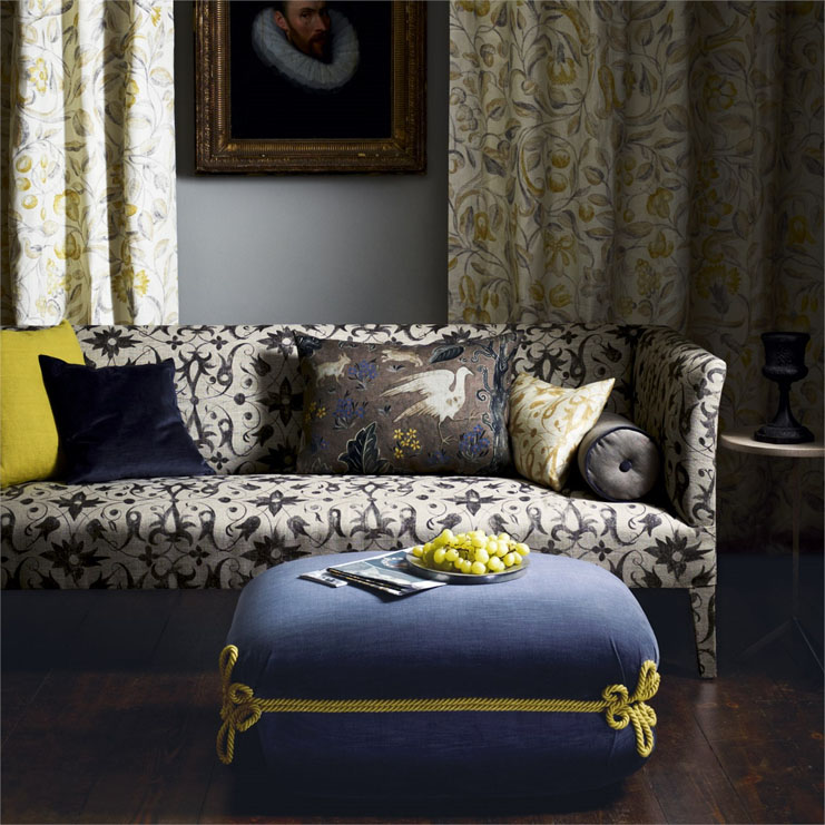 Фото Ткань портьерная с рисунком - Орнамент - стиль Английский - Бежевый - Купить в Интернет-магазине Фото Ткань портьерная с рисунком - Орнамент - стиль Английский - Бежевый - Купить в Интернет-магазине