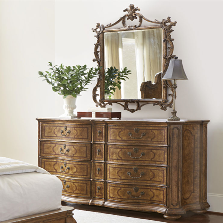 Фото Зеркало настенное - стиль Американская классика - Для спальни - Купить в Интернет-магазине