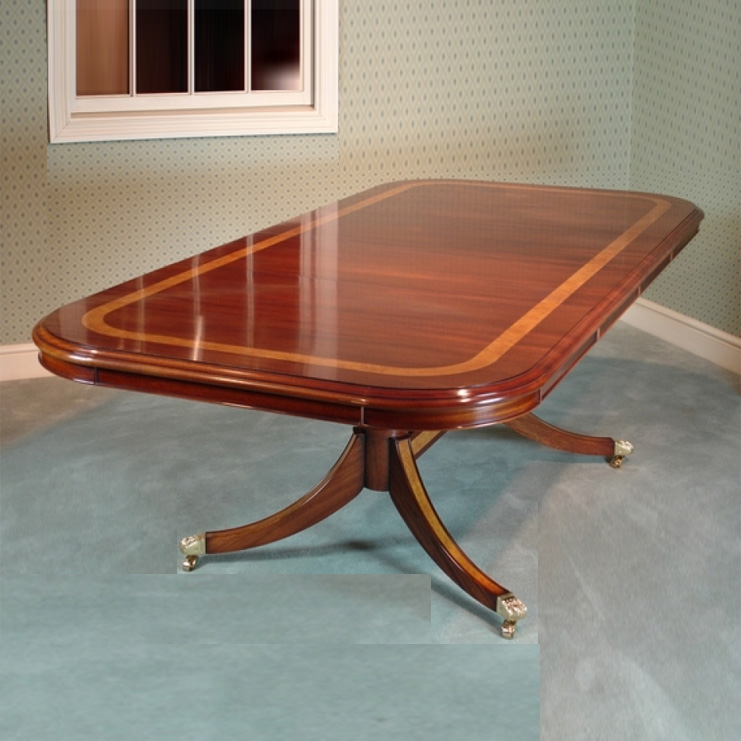 Фото Стол обеденный - стиль Английская классика - Для столовой - большие обеденные столы производства США - Charles Barr - Traditional Collection - Купить в Интернет-магазине Фото Стол обеденный - стиль Английская классика - Для столовой - большие обеденные столы производства США - Charles Barr - Traditional Collection - Купить в Интернет-магазине