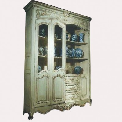Фото Витрина широкая - стиль Роскошное шале - Для столовой - Со стеклянными дверями - Habersham - Great Estates - Купить в Интернет-магазине