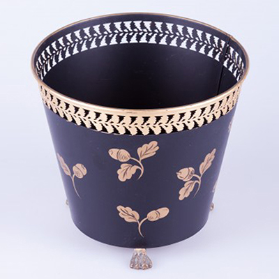 Фото Кашпо - стиль Классический - Металлическое - В наличии - Купить в Интернет-магазине Фото Кашпо - стиль Классический - Металлическое - В наличии - Купить в Интернет-магазине