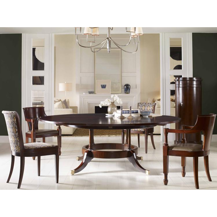 Фото Стол обеденный - стиль Thomas O