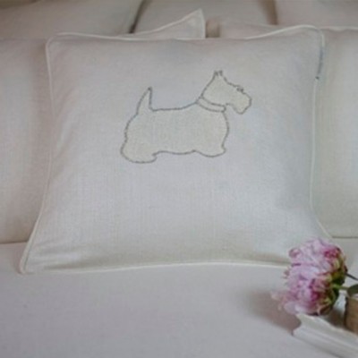 Фото Подушка декоративная - стиль Английский - Кремовая - Купить в Интернет-магазине