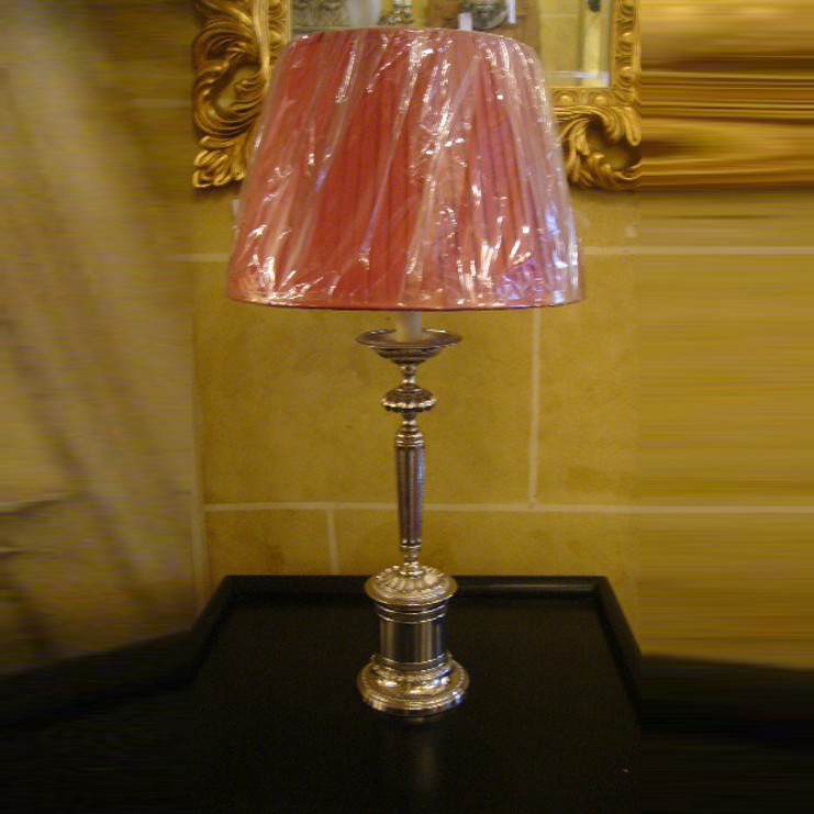 Фото Настольная лампа - стиль Английская классика - Металлическая - Купить в Интернет-магазине