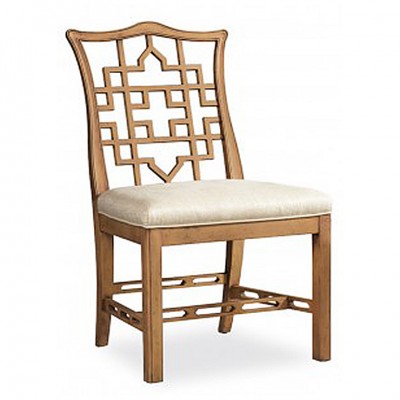 Фото Стул обеденный - стиль Современная классика - Для столовой - Купить в Интернет-магазине