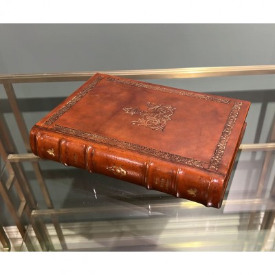 Фото Шкатулкa декоративная - стиль Классический - Деревянная - Купить в Интернет-магазине