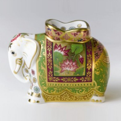 Фото Статуэтка - стиль Оригинальный - Фарфоровая - Купить в Интернет-магазине