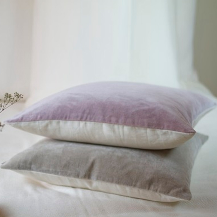 Фото Подушка декоративная - стиль Английский - Серая - Купить в Интернет-магазине