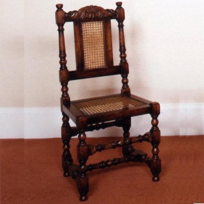Фото Стул обеденный - стиль Тюдор и готика - Для столовой - Купить в Интернет-магазине