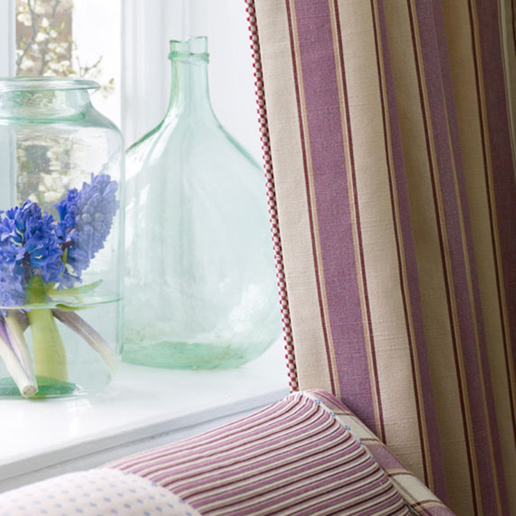 Фото Ткань портьерная с рисунком - Полоски - стиль Английский - Синие - Купить в Интернет-магазине Фото Ткань портьерная с рисунком - Полоски - стиль Английский - Синие - Купить в Интернет-магазине