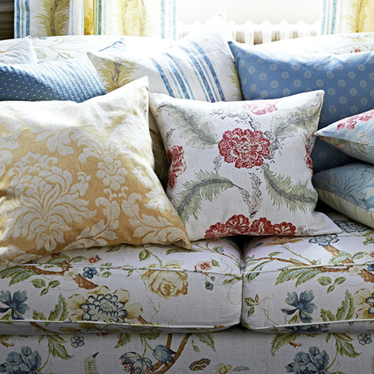 Фото Ткань портьерная с рисунком - Цветы - стиль Английский - Купить в Интернет-магазине Фото Ткань портьерная с рисунком - Цветы - стиль Английский - Купить в Интернет-магазине