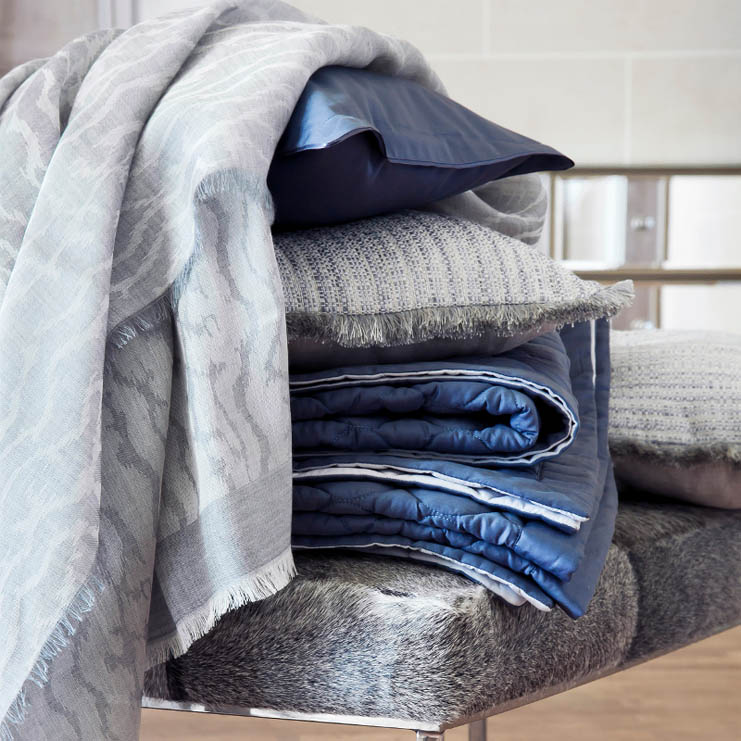 Фото Плед - стиль Европейский - Серый - Купить в Интернет-магазине