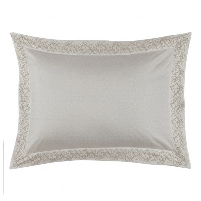 Фото Наволочка - стиль Европейский - Белая - Купить в Интернет-магазине