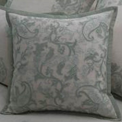 Фото Подушка декоративная - стиль Английский - Белая - Купить в Интернет-магазине