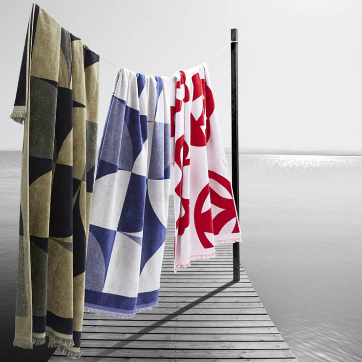 Фото Полотенце - стиль Европейский - Серое - Купить в Интернет-магазине Фото Полотенце - стиль Европейский - Серое - Купить в Интернет-магазине