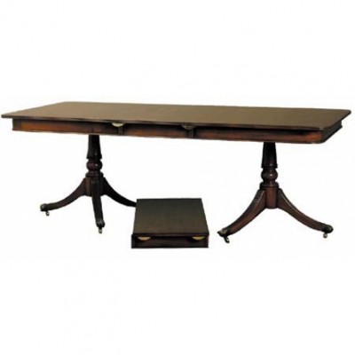 Фото Стол обеденный - стиль Английская классика - Для столовой - большие обеденные столы производства США - Bruton Classic - Woodland traditional - Купить в Интернет-магазине