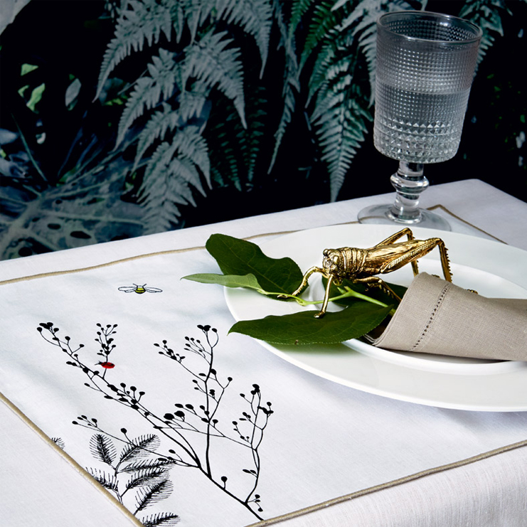 Фото Скатерть - стиль Европейский - Белая - Купить в Интернет-магазине