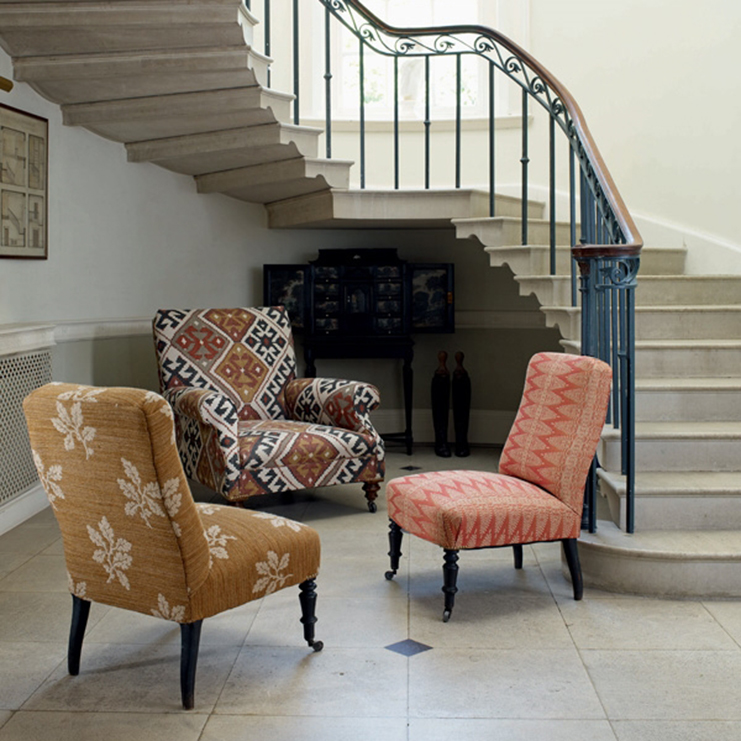 Фото Ткань портьерная с рисунком - Орнамент - стиль Английский - Коричневый - Купить в Интернет-магазине