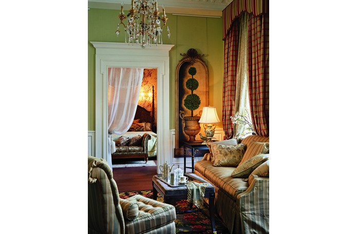 Cтиль Гранд салон в интерьер гостиной